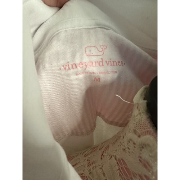 EUC Womens Vineyard Vines White Pink Seersucker Shep 1/4 Zip Shoulder Medium - Picture 7 of 8